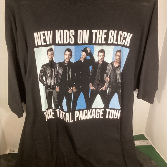 New Kids On The Block Other - New Kids on the Block Official 2017  Size Extra Large Concert Shirt.